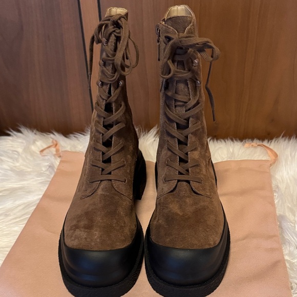 Stuart Weitzman Brown Lace-Up Suede Boots - Picture 11 of 12